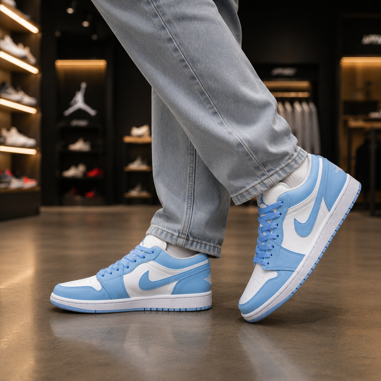 کتونی ایر جردن وان nike-jordan رنگ ابی سفید