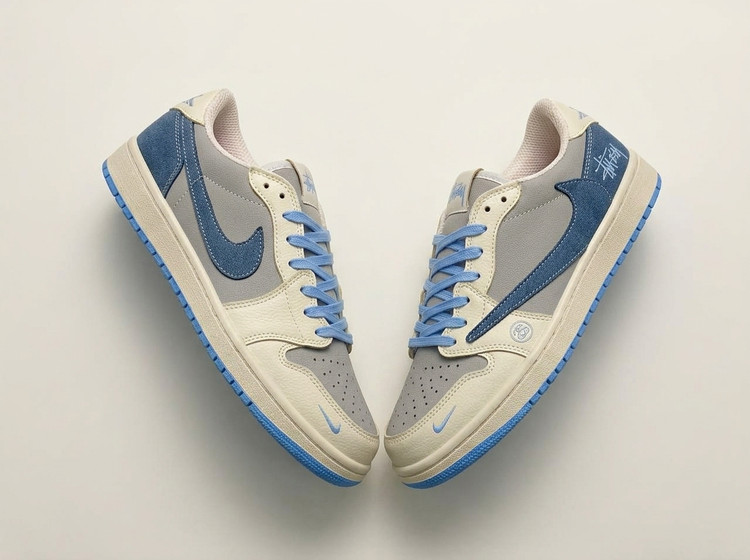کتونی Nike ایر فورس رنگ ابی سفید