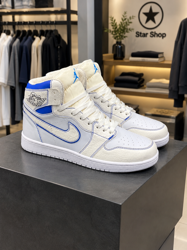 کتونی ساق دار نایک ایر جردن رنگ سفید ابی nike air jordan
